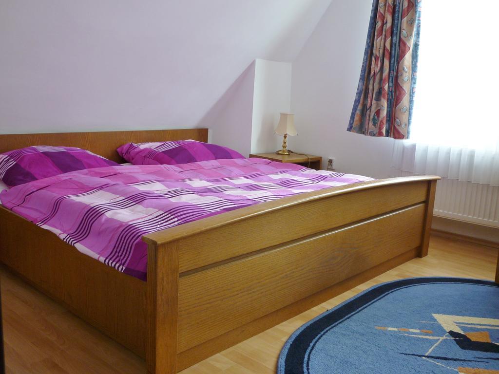 Penzion U Stoly Jáchymov Zimmer foto